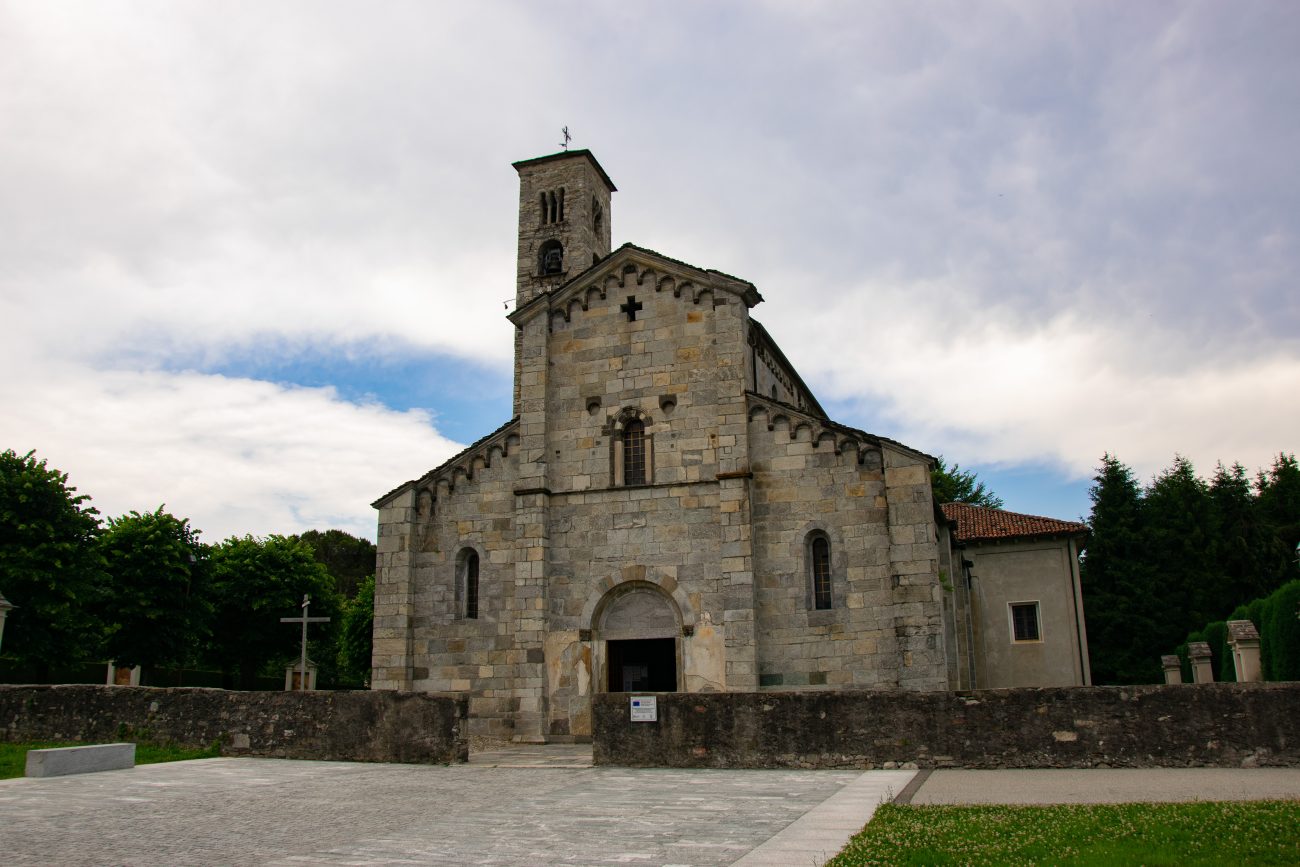 Chiesa Parrocchiale di Santa Maria Assunta / ARMENO